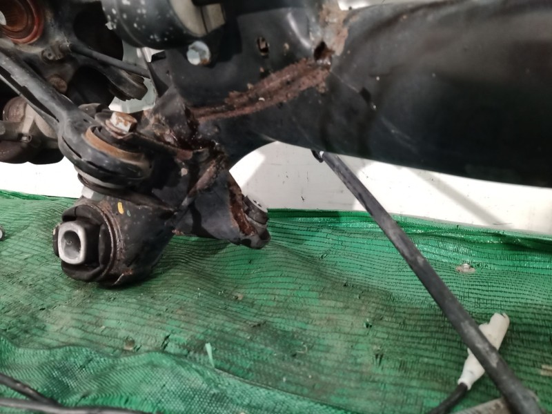 Recambio de puente trasero para bmw 3 (e90) 318 i referencia OEM IAM   