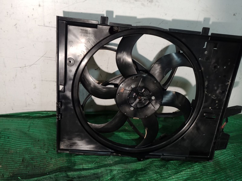 Recambio de electroventilador para bmw 5 (e60) 520 i referencia OEM IAM 67326931231 67326931231 67326931231