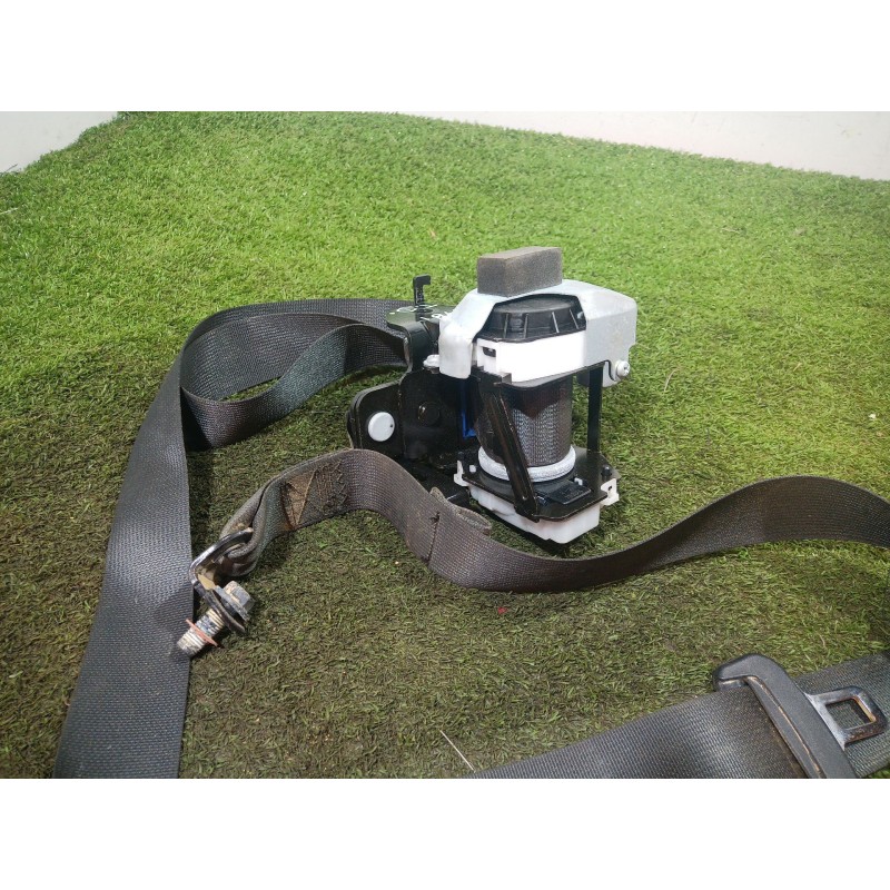 Recambio de cinturon seguridad trasero derecho para hyundai ioniq (ae) 1.6 gdi hybrid referencia OEM IAM 89820G2300TRY 89820G230