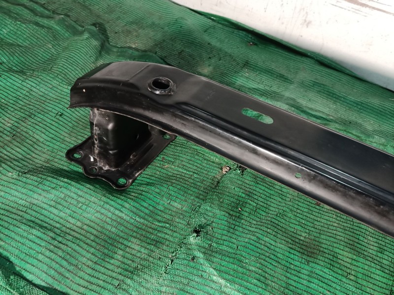 Recambio de refuerzo paragolpes trasero para peugeot 5008 (0u_, 0e_) 2.0 hdi 150 / bluehdi 150 referencia OEM IAM   