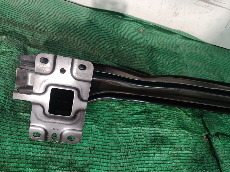 Recambio de refuerzo paragolpes delantero para volkswagen tiguan (ad1, ax1) 1.5 tsi referencia OEM IAM   