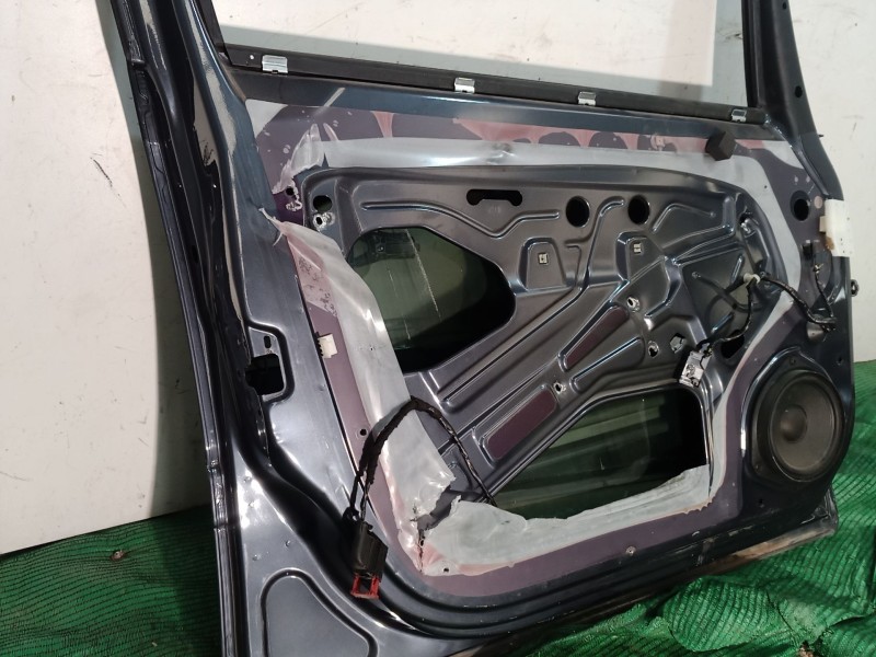 Recambio de puerta delantera izquierda para opel zafira b 1.6 16v referencia OEM IAM   
