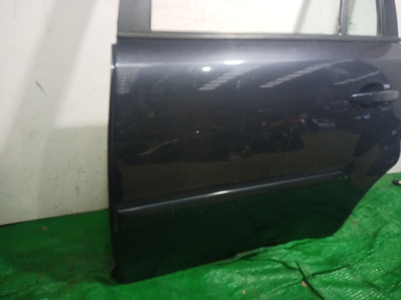 Recambio de puerta trasera izquierda para opel zafira b 1.6 16v referencia OEM IAM   