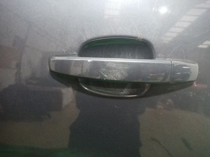 Recambio de puerta trasera izquierda para opel zafira b 1.6 16v referencia OEM IAM   