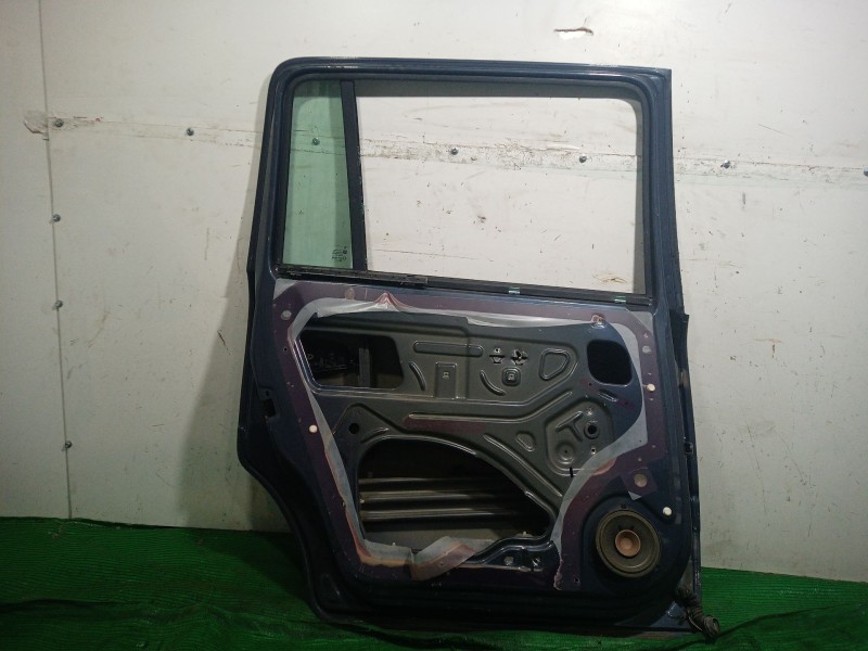 Recambio de puerta trasera izquierda para opel zafira b 1.6 16v referencia OEM IAM   