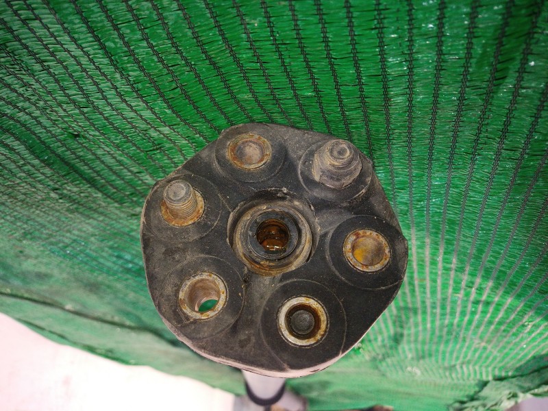 Recambio de transmision central para bmw 5 (e39) 523 i referencia OEM IAM   