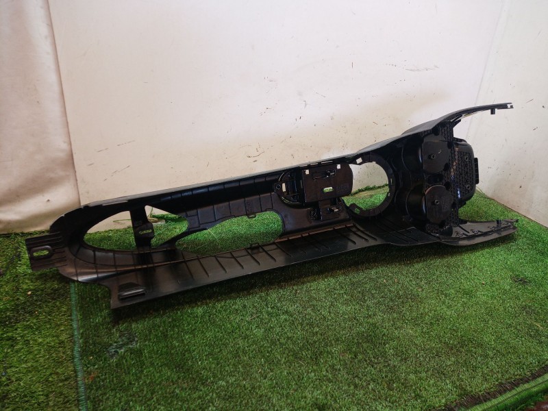 Recambio de consola central trasera para mini mini (f55) cooper d referencia OEM IAM   