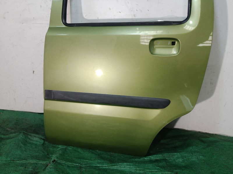 Recambio de puerta trasera izquierda para opel agila 1.2 16v cat (z 12 xe / lw4) referencia OEM IAM   