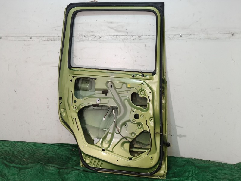Recambio de puerta trasera izquierda para opel agila 1.2 16v cat (z 12 xe / lw4) referencia OEM IAM   
