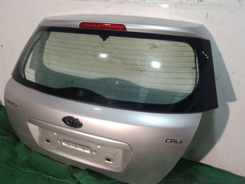 Recambio de porton trasero para kia cee´d hatchback (ed) 1.6 crdi 90 referencia OEM IAM   