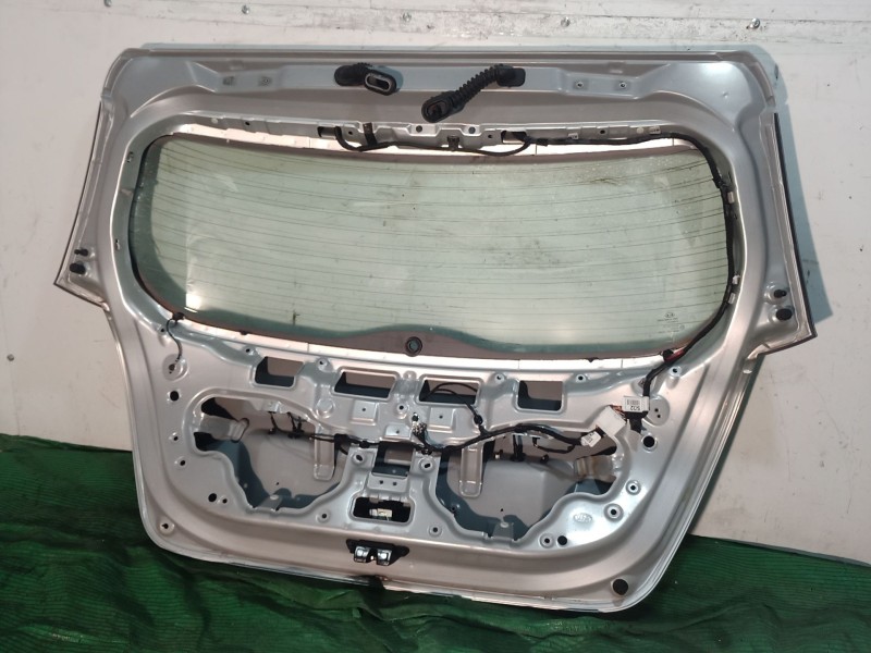 Recambio de porton trasero para kia cee´d hatchback (ed) 1.6 crdi 90 referencia OEM IAM   