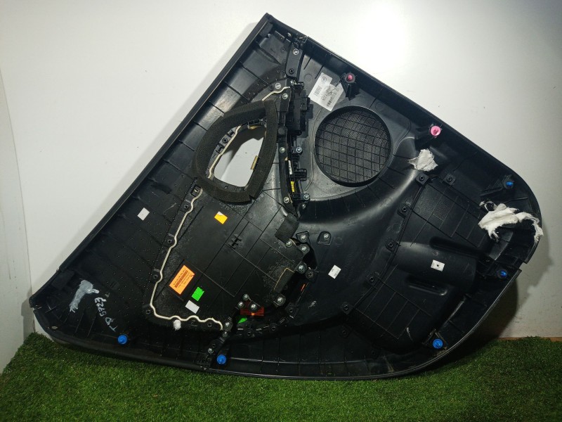 Recambio de guarnecido puerta trasera derecha para hyundai ix35 (lm, el, elh) 1.6 referencia OEM IAM   