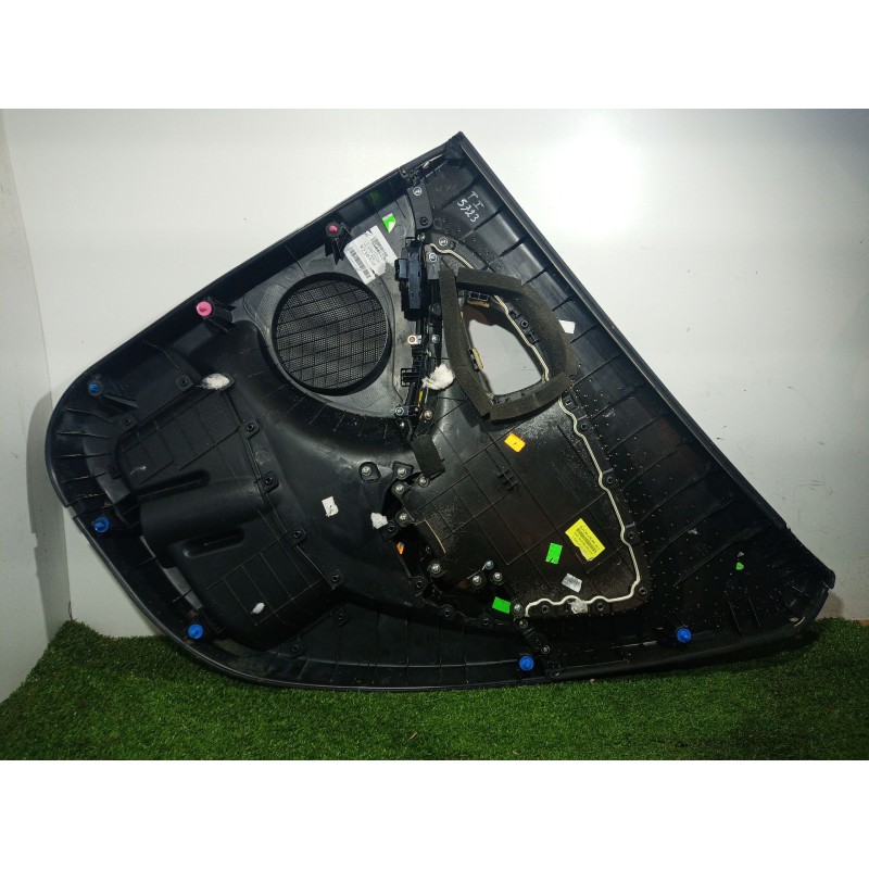 Recambio de guarnecido puerta trasera izquierda para hyundai ix35 (lm, el, elh) 1.6 referencia OEM IAM   