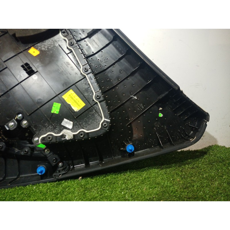 Recambio de guarnecido puerta trasera izquierda para hyundai ix35 (lm, el, elh) 1.6 referencia OEM IAM   