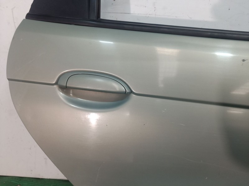 Recambio de puerta trasera derecha para renault scenic rx4 (ja0) 2.0 16v sportway referencia OEM IAM   