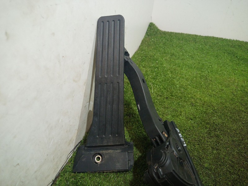 Recambio de pedal acelerador para hyundai i30 (gd) 1.4 referencia OEM IAM 327003XXXX 327003XXXX 327003XXXX