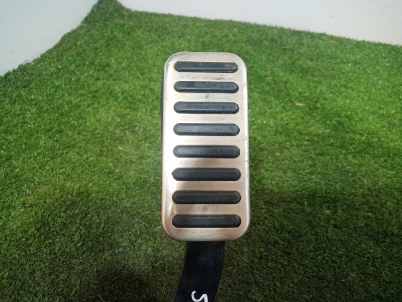 Recambio de pedal acelerador para hyundai ioniq (ae) 1.6 gdi hybrid referencia OEM IAM DH32728G2100 DH32728G2100 DH32728G2100