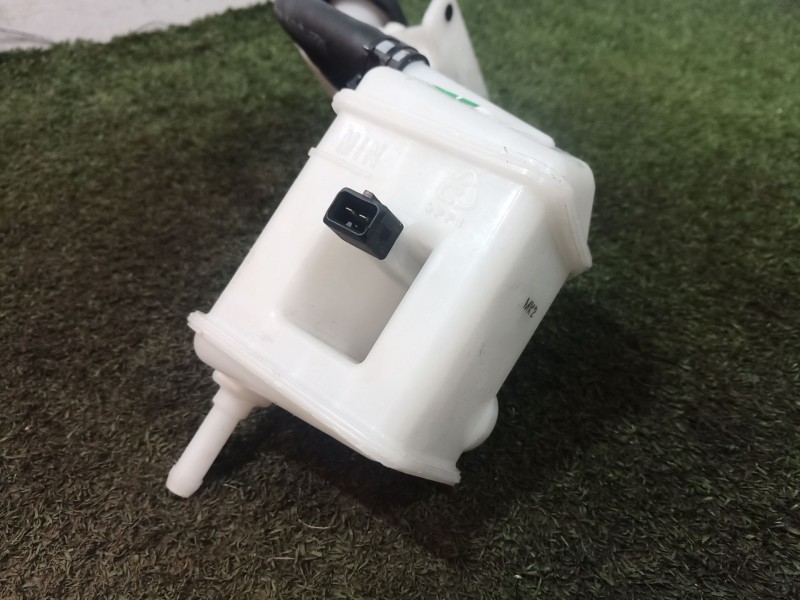 Recambio de deposito servo para hyundai ioniq (ae) 1.6 gdi hybrid referencia OEM IAM   