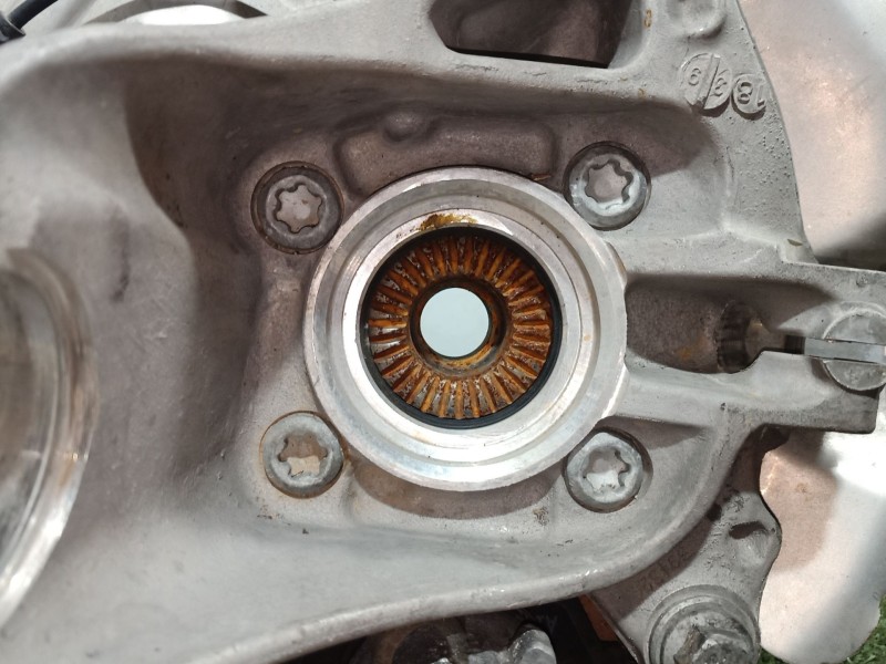 Recambio de mangueta delantera derecha para mini mini (f55) cooper d referencia OEM IAM 687664401 687664401 687664401