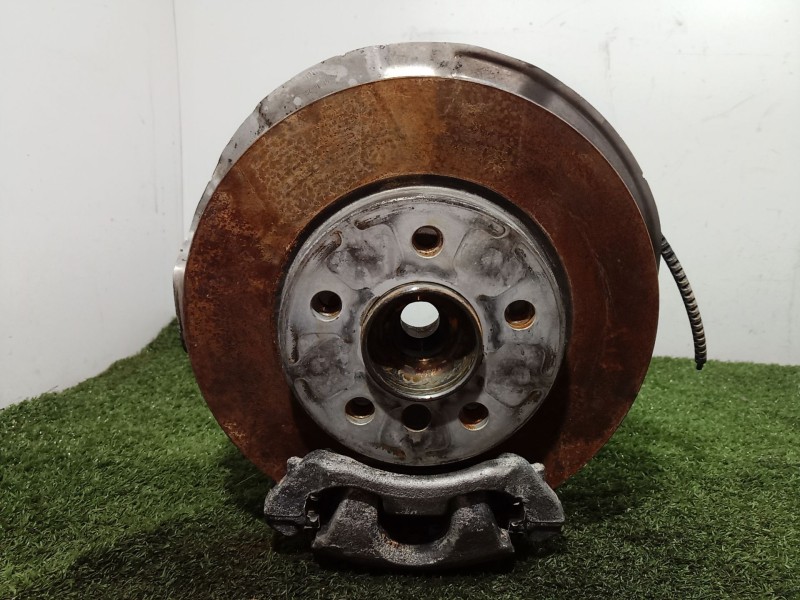 Recambio de mangueta delantera derecha para mini mini (f55) cooper d referencia OEM IAM 687664401 687664401 687664401