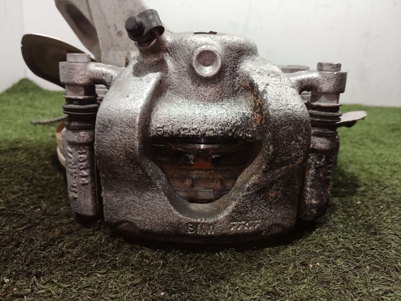 Recambio de mangueta delantera derecha para mini mini (f55) cooper d referencia OEM IAM 687664401 687664401 687664401