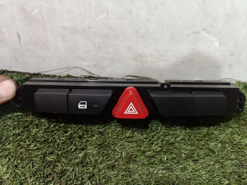 Recambio de warning para kia cee´d hatchback (ed) 1.6 crdi 90 referencia OEM IAM   