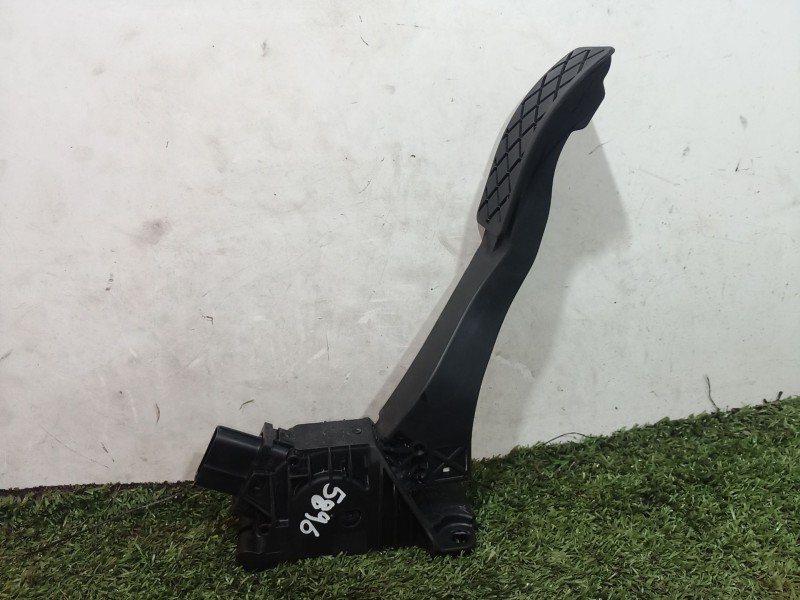 Recambio de pedal acelerador para volkswagen tiguan (ad1, ax1) 1.5 tsi referencia OEM IAM   