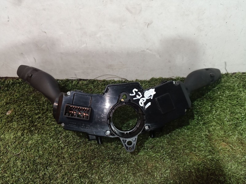 Recambio de mando multifuncion para hyundai ioniq (ae) 1.6 gdi hybrid referencia OEM IAM 93403F2810 93403F2810 93403F2810