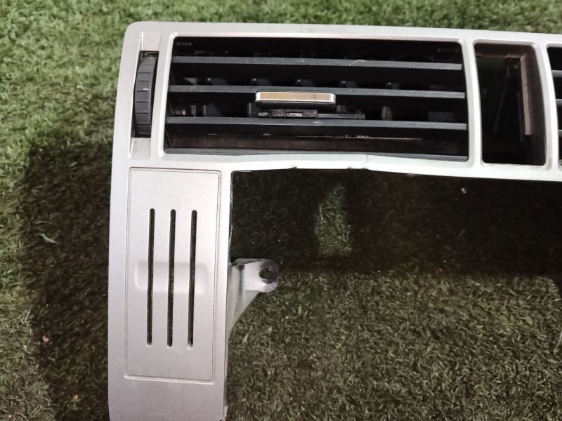 Recambio de rejilla aireadora para ford kuga ii (dm2) 2.0 tdci referencia OEM IAM   