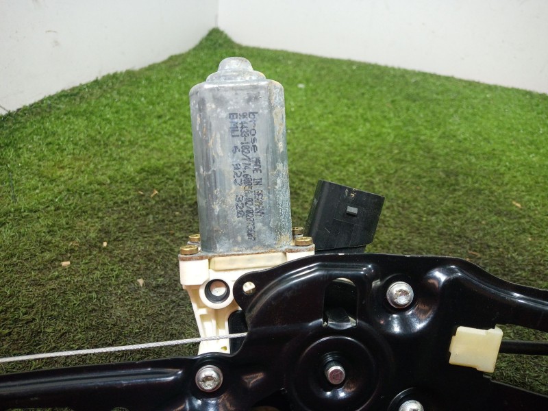 Recambio de elevalunas trasero derecho para bmw 5 (e60) 520 i referencia OEM IAM 7034388S 7034388S 7075674E