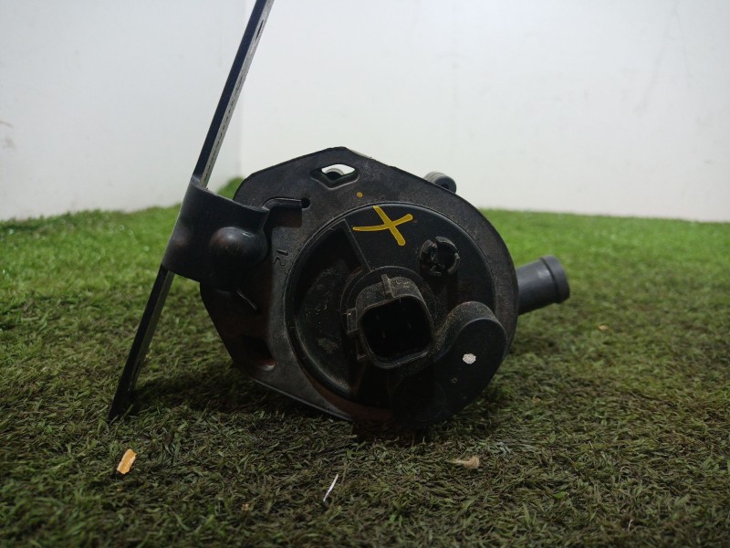 Recambio de depresor freno / bomba vacio para renault fluence (l3_) z.e. referencia OEM IAM   