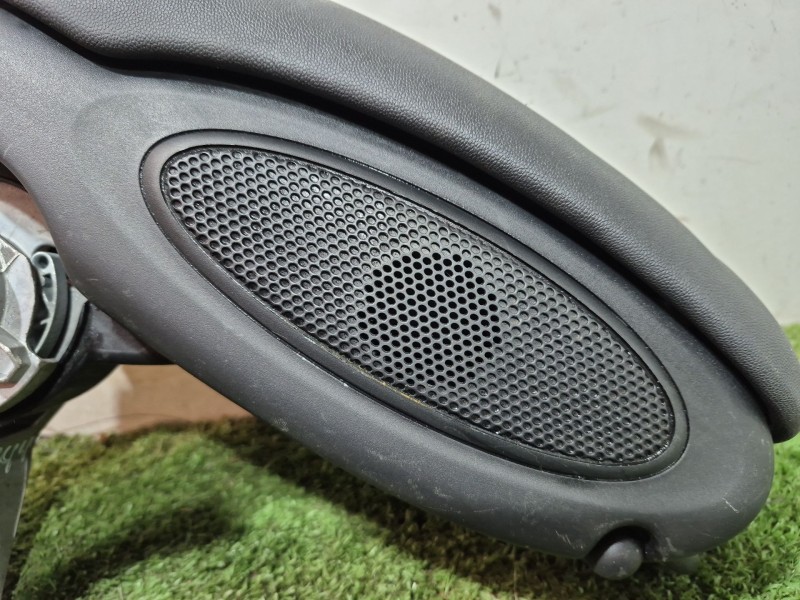 Recambio de apoyabrazos central para mini mini (f55) cooper d referencia OEM IAM 929295119 929295119 929295119