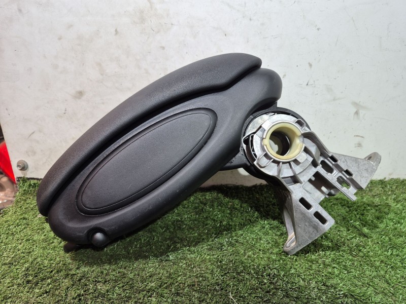 Recambio de apoyabrazos central para mini mini (f55) cooper d referencia OEM IAM 929295119 929295119 929295119