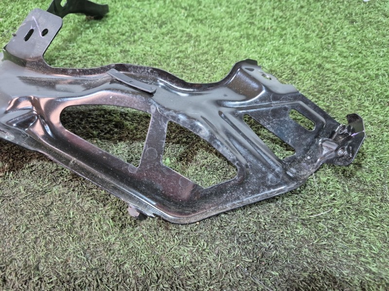 Recambio de soporte faro derecho para mini mini (f55) cooper d referencia OEM IAM   