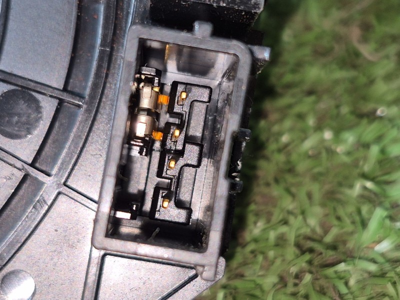 Recambio de anillo airbag para hyundai ioniq (ae) 1.6 gdi hybrid referencia OEM IAM 93490G2310 93490G2310 93490G2310