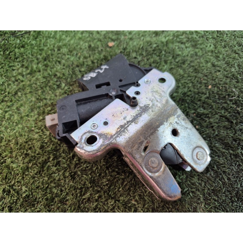 Recambio de cerradura maletero / porton para volkswagen passat cc b6 (357) 2.0 tdi referencia OEM IAM   