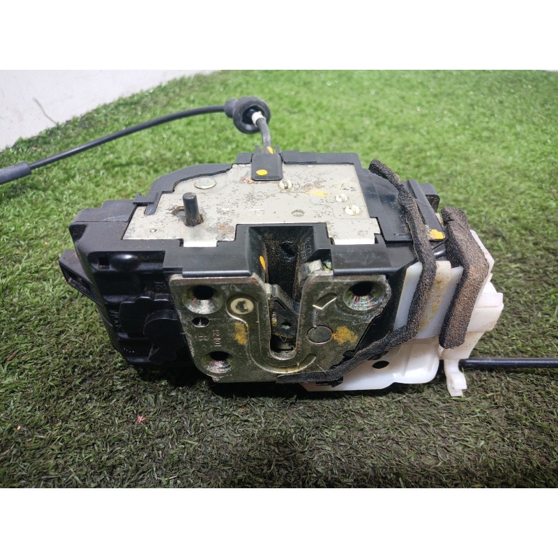 Recambio de cerradura puerta trasera derecha para kia cee´d hatchback (ed) 1.6 crdi 90 referencia OEM IAM   