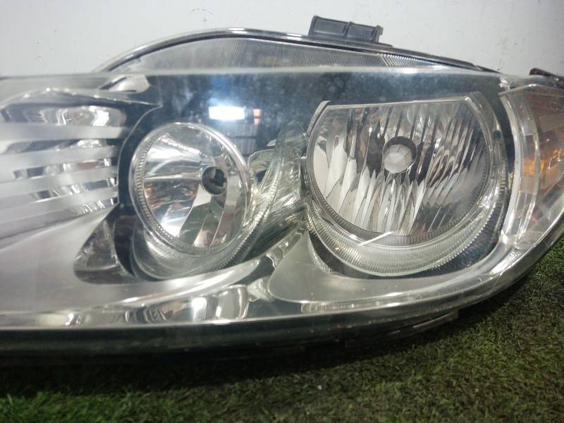 Recambio de faro izquierdo para seat exeo (3r2) 2.0 tdi referencia OEM IAM   