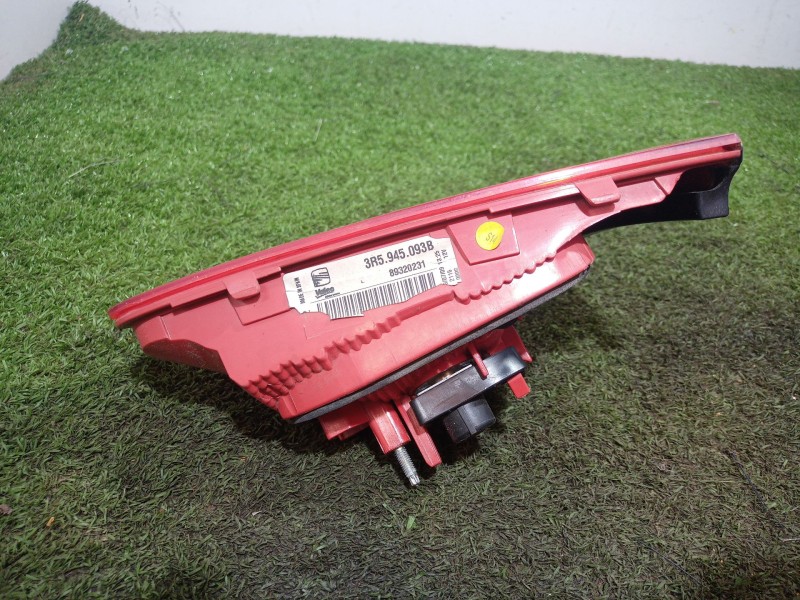 Recambio de piloto trasero izquierdo para seat exeo (3r2) 2.0 tdi referencia OEM IAM   