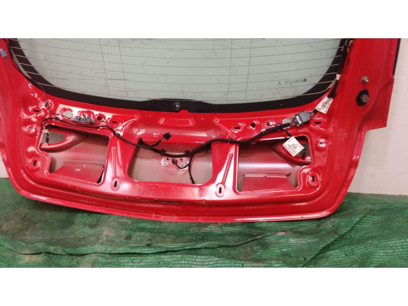 Recambio de porton trasero para opel astra j sedán 1.6 cdti (69) referencia OEM IAM   