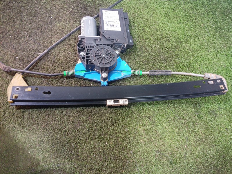 Recambio de elevalunas delantero derecho para seat exeo (3r2) 2.0 tdi referencia OEM IAM   