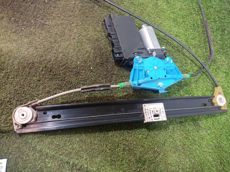 Recambio de elevalunas delantero derecho para seat exeo (3r2) 2.0 tdi referencia OEM IAM   