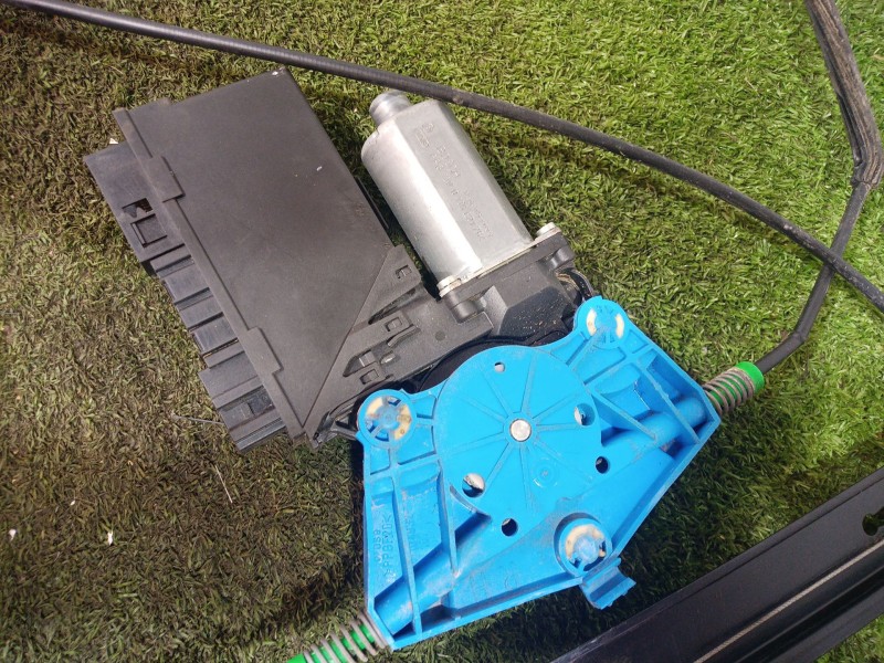 Recambio de elevalunas delantero derecho para seat exeo (3r2) 2.0 tdi referencia OEM IAM   