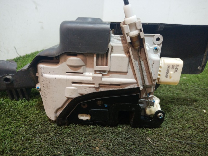 Recambio de cerradura puerta delantera izquierda para seat exeo (3r2) 2.0 tdi referencia OEM IAM   