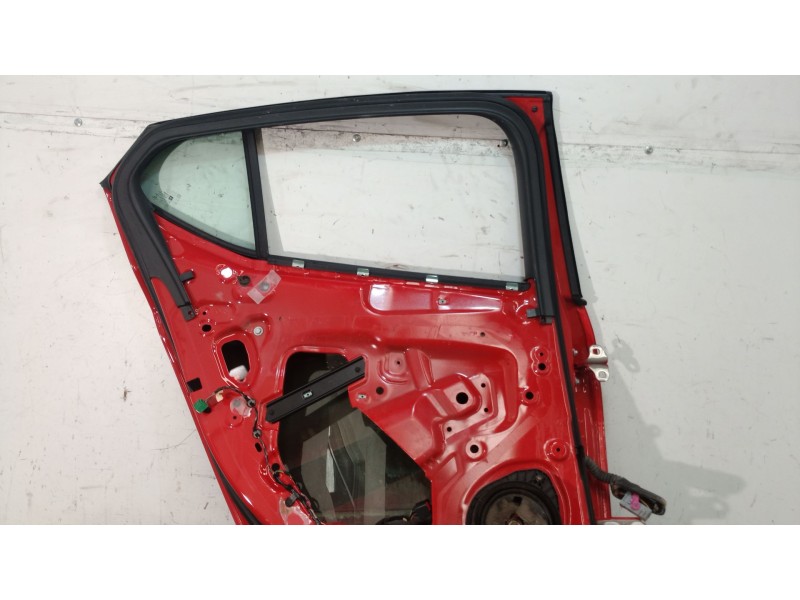 opel astra j sedán del año 2017