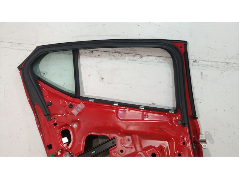 Recambio de puerta trasera izquierda para opel astra j sedán 1.6 cdti (69) referencia OEM IAM   