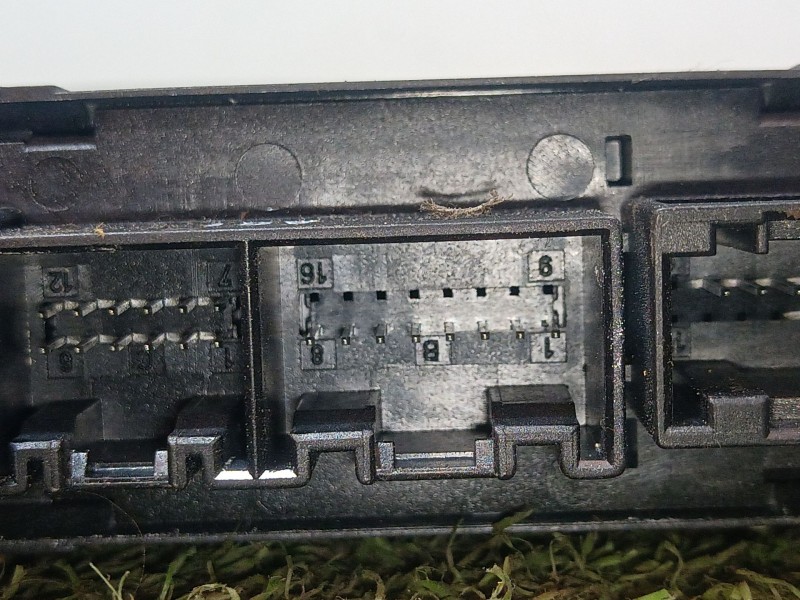 Recambio de elevalunas delantero izquierdo para seat exeo (3r2) 2.0 tdi referencia OEM IAM   