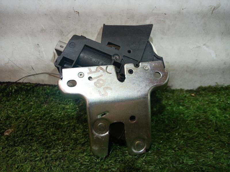 Recambio de cerradura maletero / porton para seat exeo (3r2) 2.0 tdi referencia OEM IAM 4F5827505 4F5827505 4F5827505