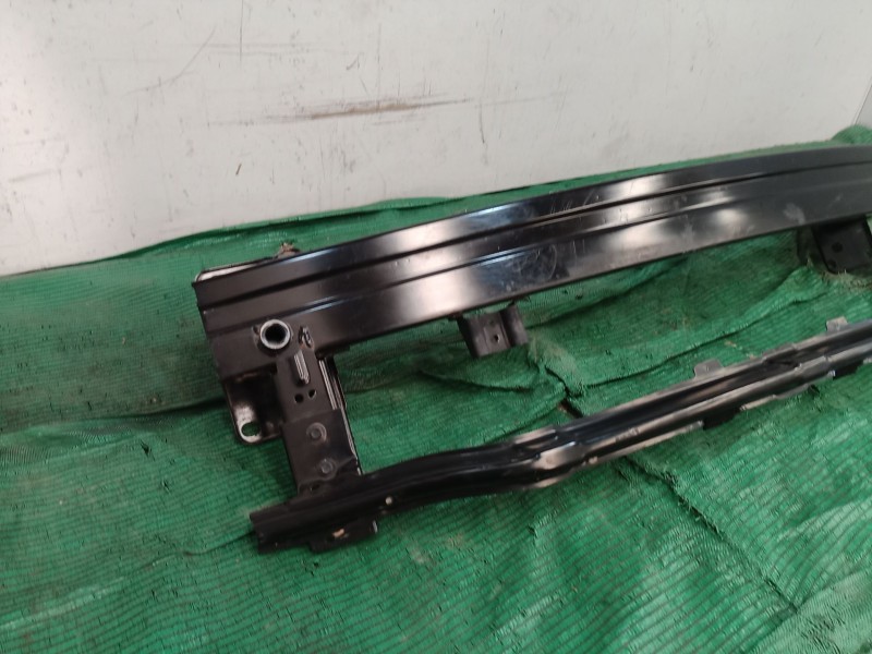 Recambio de refuerzo paragolpes delantero para hyundai elantra v sedán (md, ud) 1.6 referencia OEM IAM   