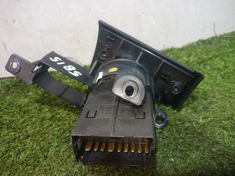 Recambio de mando luces para seat exeo (3r2) 2.0 tdi referencia OEM IAM BK73R0941531 BK73R0941531 BK73R0941531